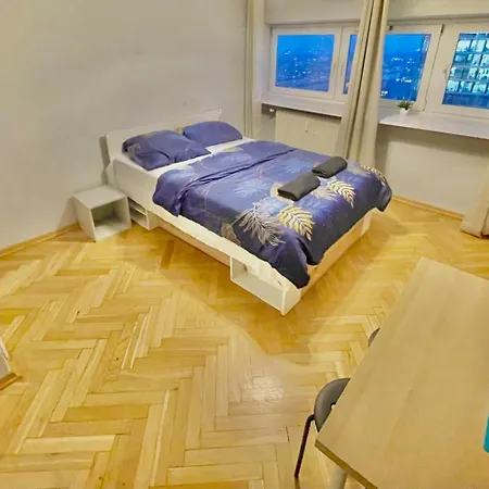 Fantastic-inn - Zgoda Warschau